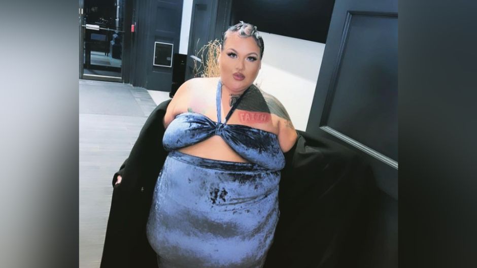 Kocha swoje ciało i emanuje pewnością siebie, choć ludzie powtarzają jej, że wygląda jak ludzik Michelin