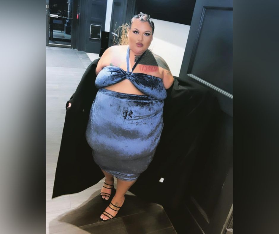 Kocha swoje ciało i emanuje pewnością siebie. Mówi, co słyszy od ludzi