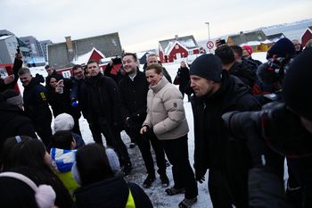 Premier Danii z wizytą na Grenlandii. Zapowiedziała "kolejne ruchy"