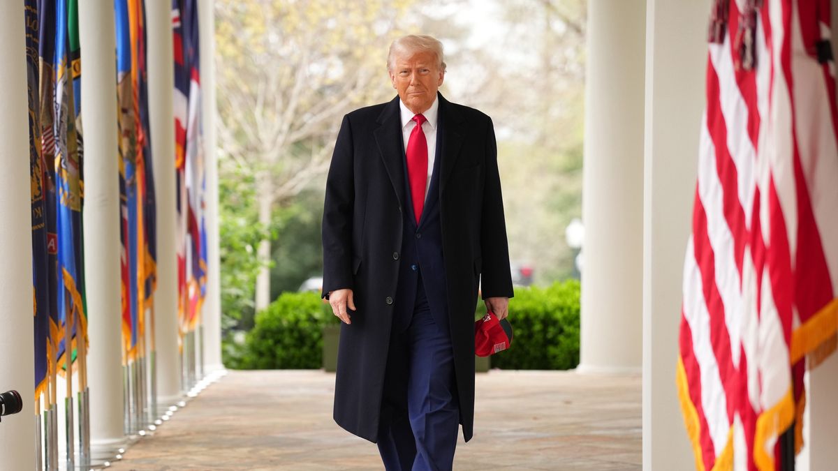 "Fatalna wiadomość dla światowej gospodarki". Ekonomista mówi o skutkach ceł Trumpa