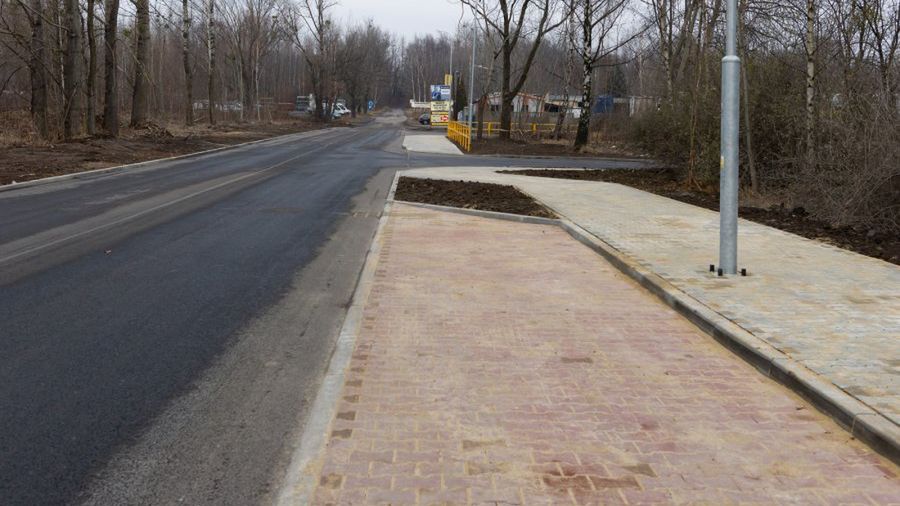Bytom. Budynek przy ulicy Siemianowickiej 105 b został skomunikowany z DK 94.