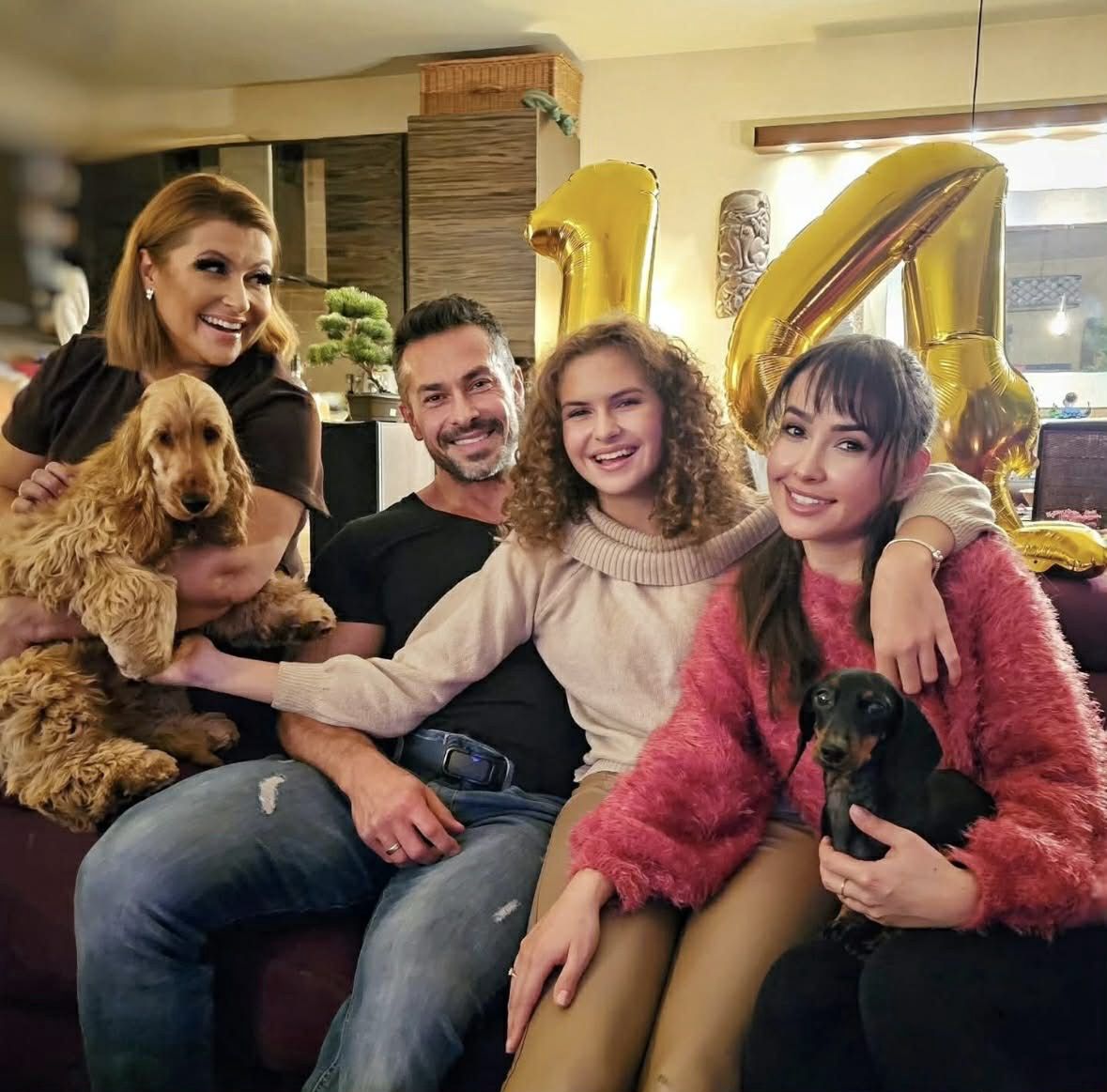 Katarzyna Skrzynecka celebruje 14. urodziny córki