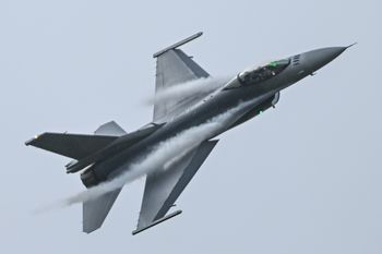 Belgia nie dostarczyła Ukrainie żadnego F-16. Ujawniono powód