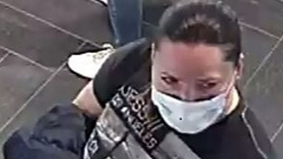 Warszawa. Policja poszukuje kobiety ze zdjęcia