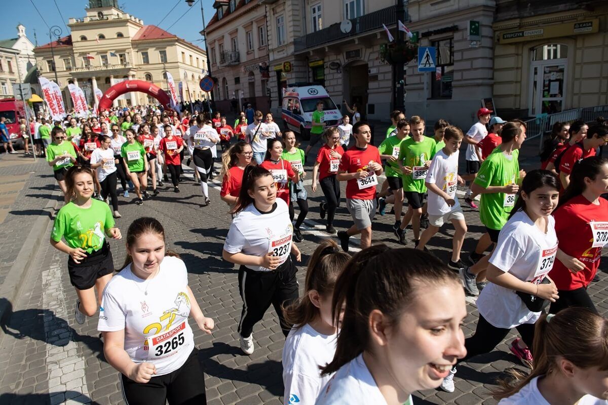 W sobotę 33. Bieg Solidarności w Lublinie. Zamknięte ulice, biegacze na buspasach i objazdy komunikacji miejskiej