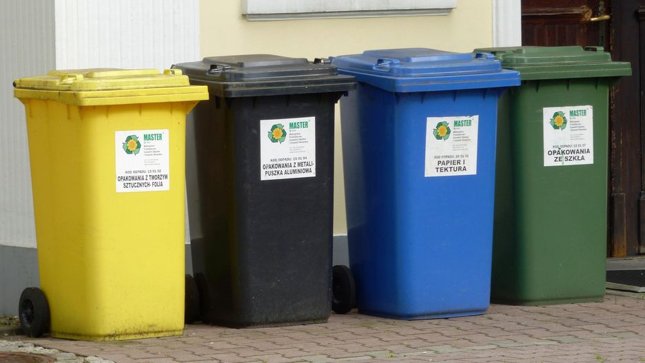 Bytom. Brak segregacji oznacza podwójną opłatę za odbiór odpadów.