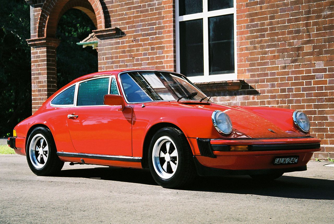 Porsche 911 (1976)