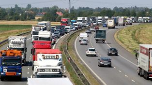 Wielogodzinne utrudnienia na autostradzie A4 od niemieckiej granicy w kierunku Wrocławia