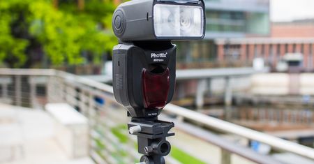 Phottix Mitros+ - błyskający kombajn w rozsądnej cenie