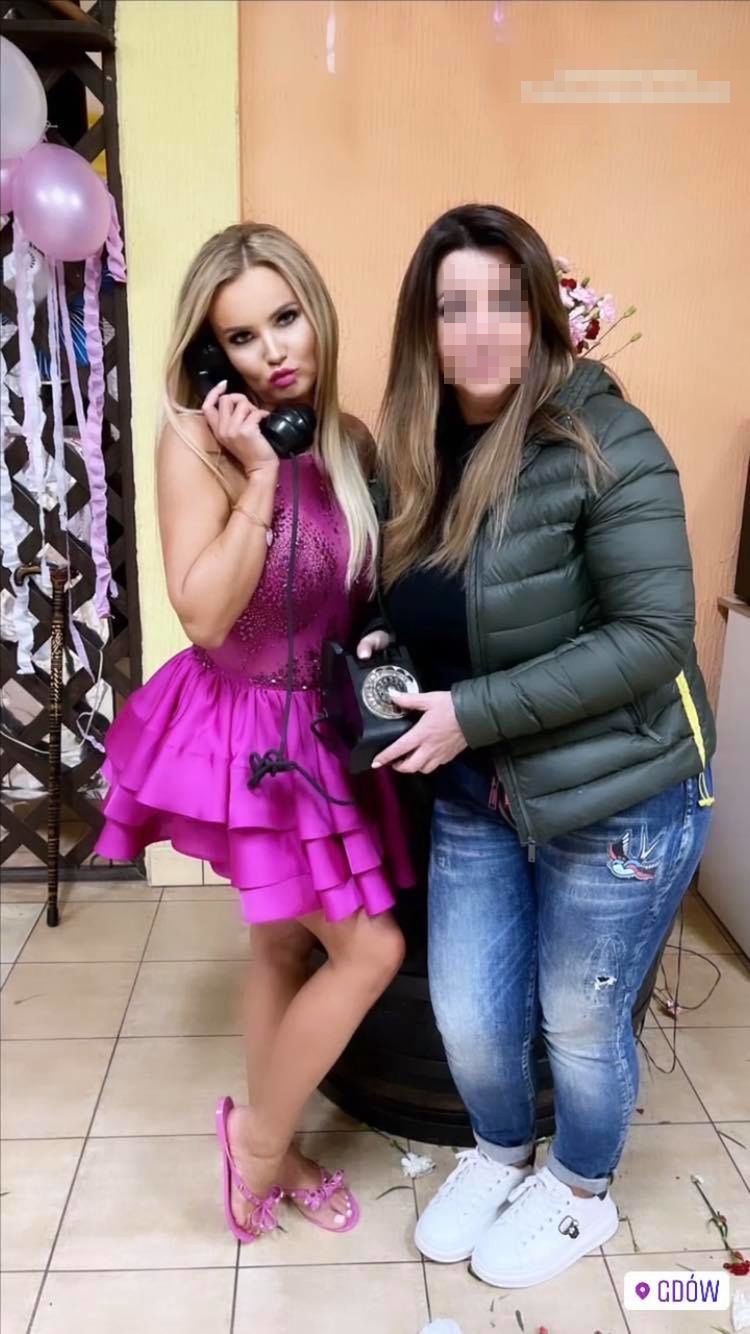 Monika Chwajoł z "Królowych Życia" na weselu