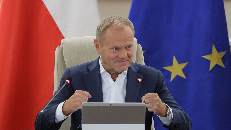 Warszawa, 28.08.2025. Premier Donald Tusk na posiedzeniu rządu w KPRM w Warszawie, 28 bm. Na dodatkowym posiedzeniu, Rada Ministrów zajmie się budżetem na 2026 rok. (mr) PAP/Paweł Supernak