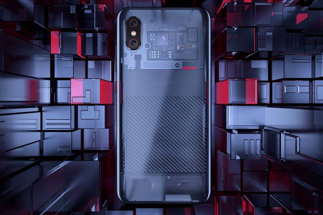 Xiaomi Mi 8: można usunąć nakładkę i zainstalować nieoficjalnego Androida z Google Pixela 2