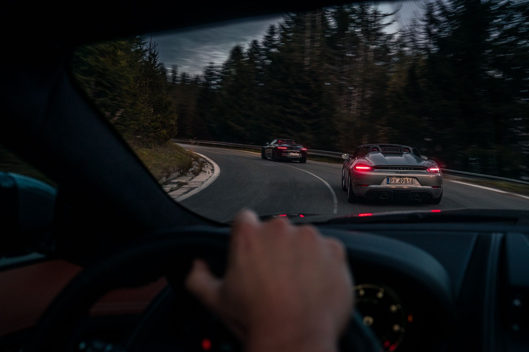 Porsche 718 Spyder vs. Mercedes-AMG SL 63 vs. Jaguar F-Type P450 