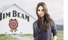 Mila Kunis ambasadorką Jim Beam (wideo)