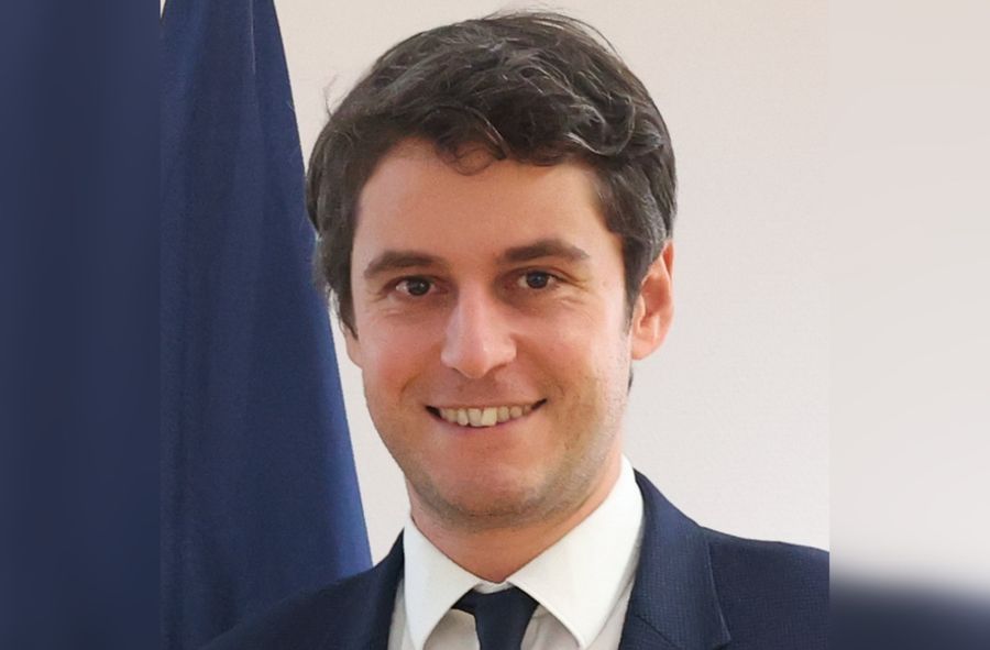 Premier Francji gejem