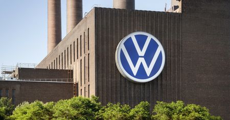 Kryzys Volkswagena to symbol. Ekspert: Polska powinna zmienić model rozwoju