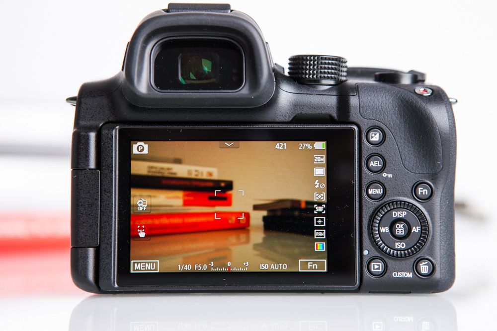 Samsung NX30 - solidny, wygodny, ale nie bez wad [test] 9