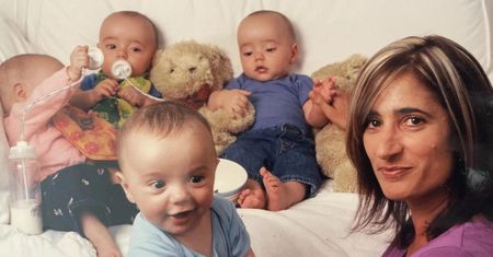 Miała 39 lat i była samotna, kiedy poddała się zabiegowi zapłodnienia in vitro. Jak jej dzieci wyglądają po 18 latach?