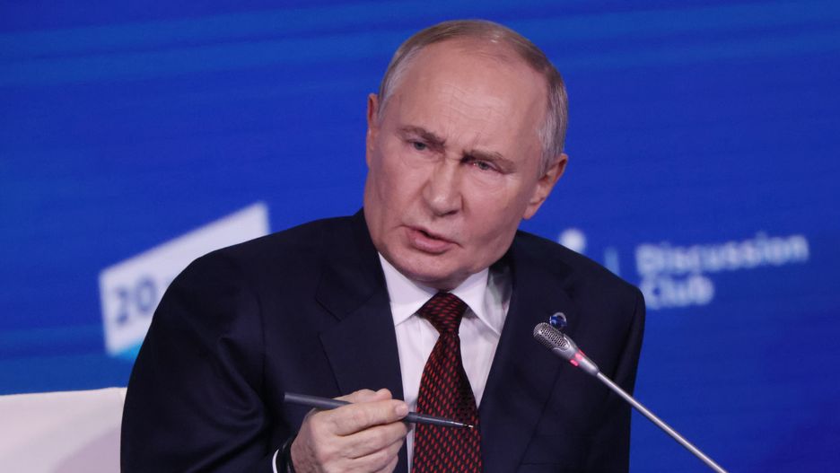 SOCHI, RUSSIA - NOVEMBER 7 (RUSSIA OUT) Russian President Vladimir Putin speeches during a plenary session of the Valdai Club, November 7 2024, in Moscow, Russia. Putin visited an annual meeting of Russian and foreign analysts and political scientists. (Photo by Contributor/Getty Images)