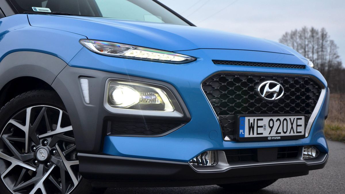 Nowoczesne auta ze światłami diodowymi mają różne, ciekawe koncepcje ich montażu.