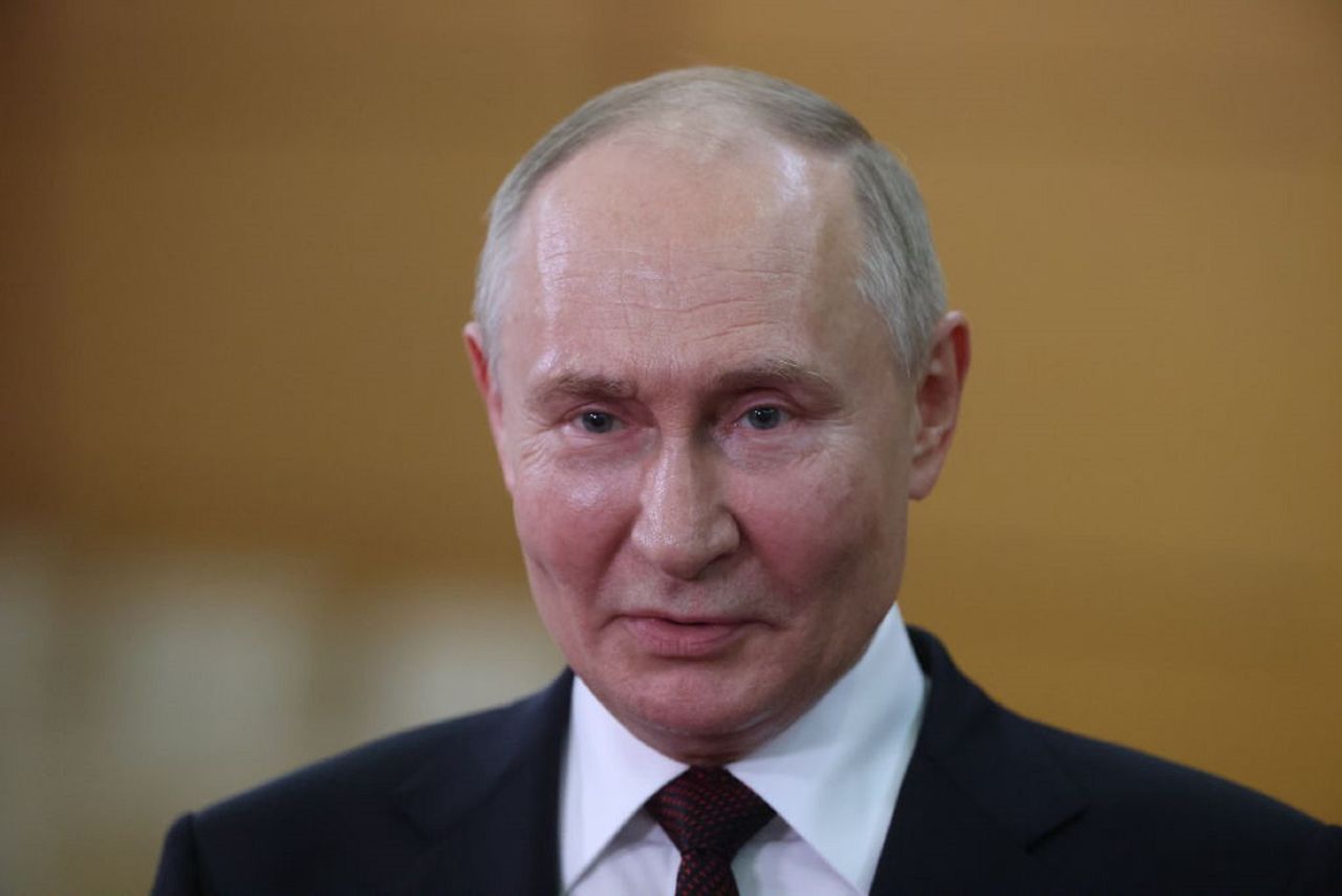 Putin's dubious frontline tale met with online mockery