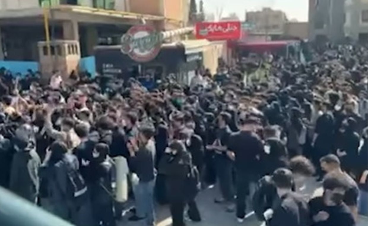 Znów gorąco w Iranie. Władze brutalnie stłumiły wiece studentów