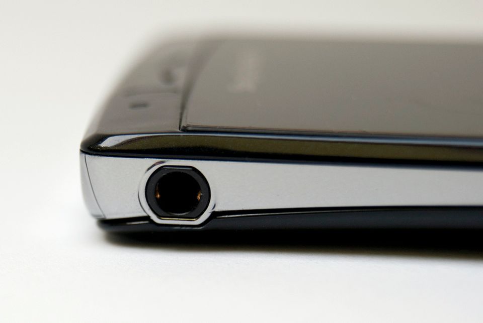 Sony Ericsson Xperia arc - test cz.1 [sprzęt] 3