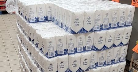 Kupiła 50 kg cukru. Nic nie wzbudziło jej podejrzeń