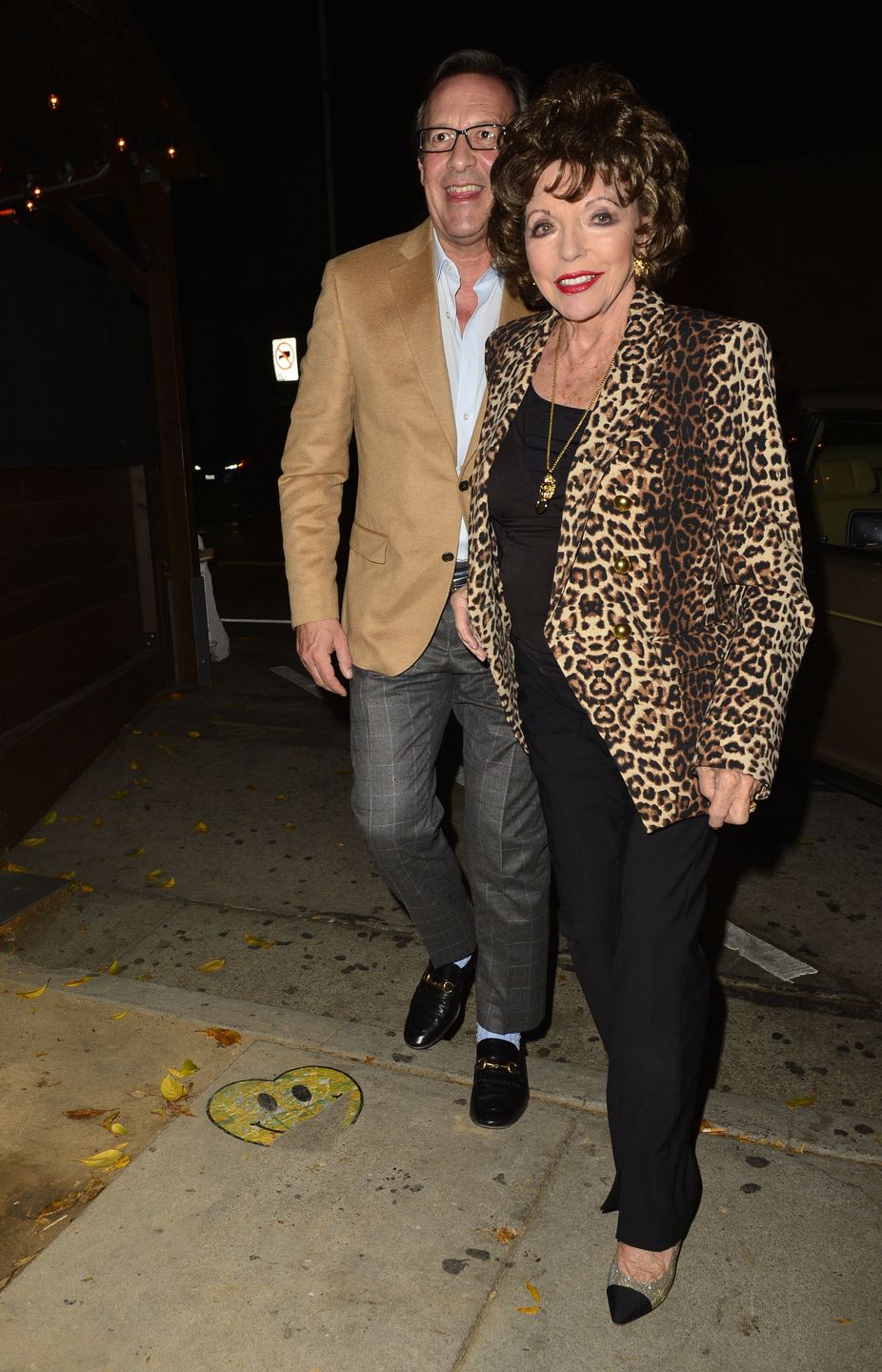 Joan Collins na randce z mężem