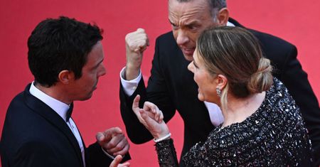 Naskoczyli na niego w Cannes. Zdjęcia z awantury krążą w sieci