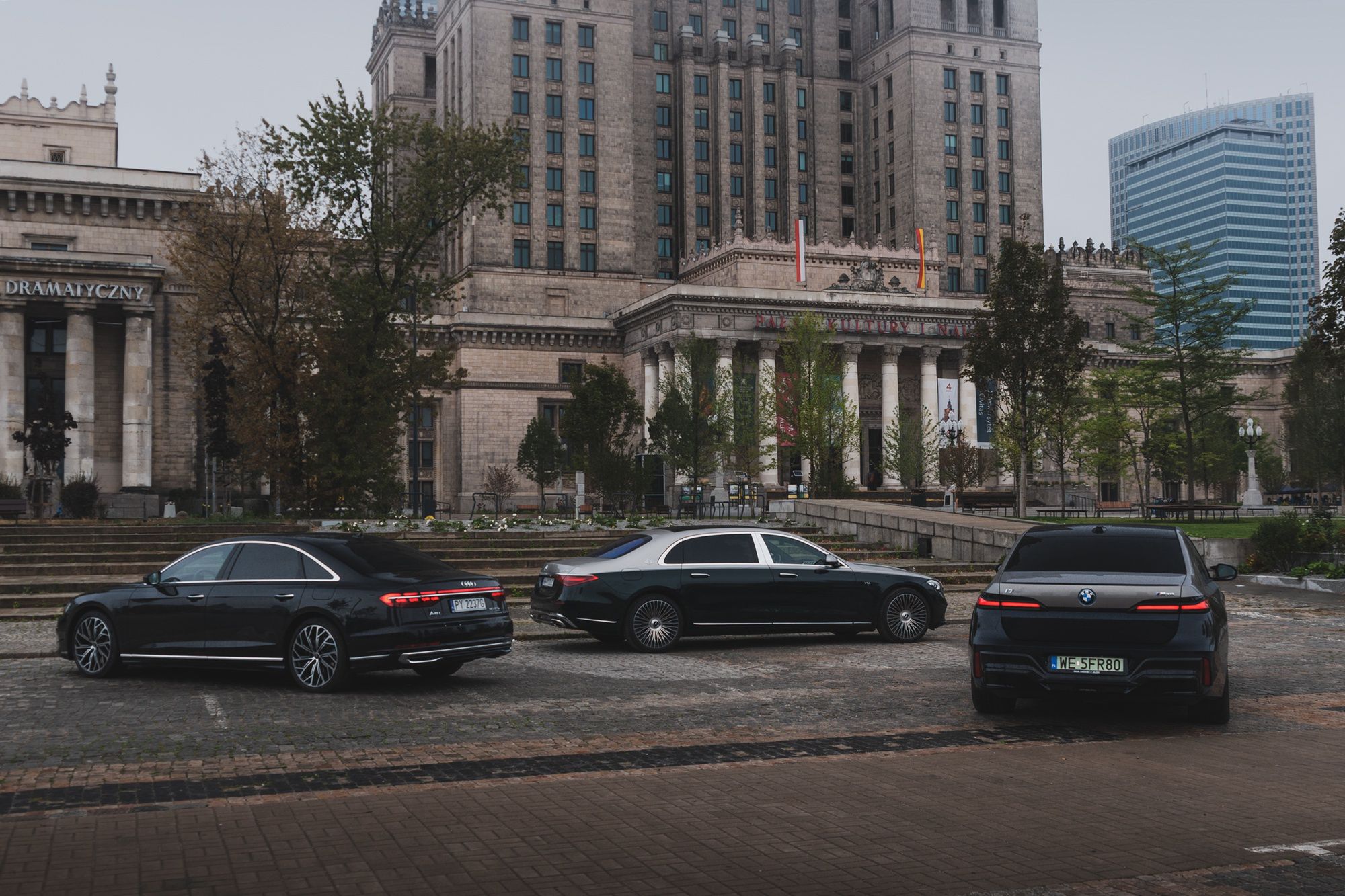 Audi A8 kontra BMW i7 kontra Mercedes-Maybach klasy S