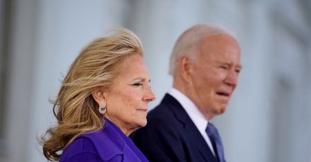 Jill Biden o chorobie męża. "Będzie żył z rakiem do końca życia"