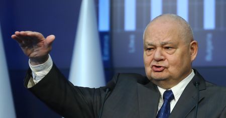 Tak zarabiają banki. Zyski z lokat spadają szybciej niż raty kredytów