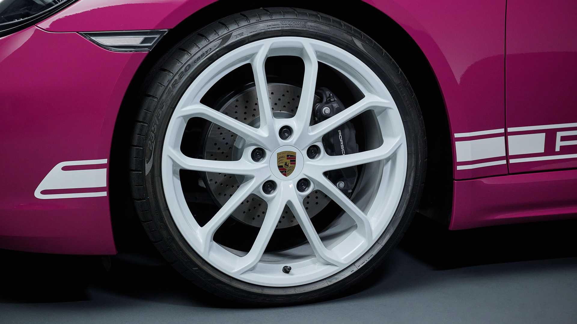 Porsche 718 Style Edition