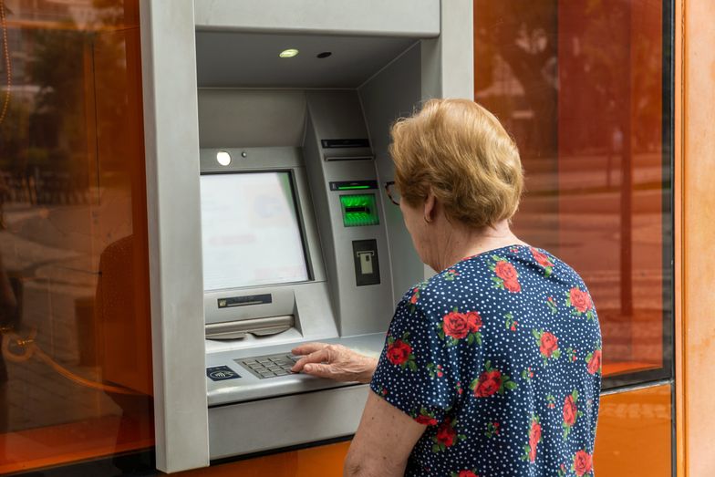 Rewolucja w bankomatach. Coraz mniej czasu na wdrożenie zmian
