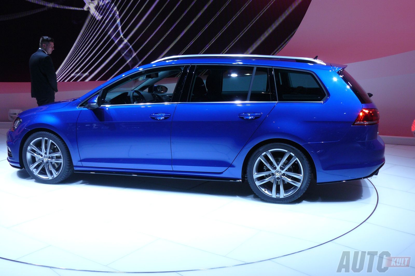 Volkswagen Golf Variant R-Line