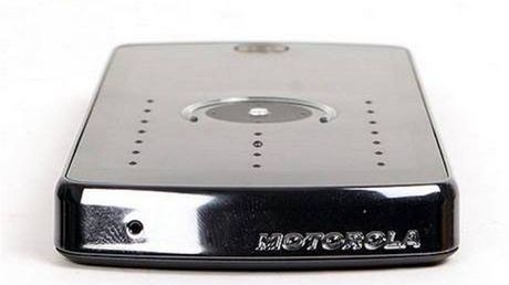 Magiczna Motorola ROKR E8 1