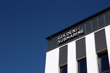Golden Submarine