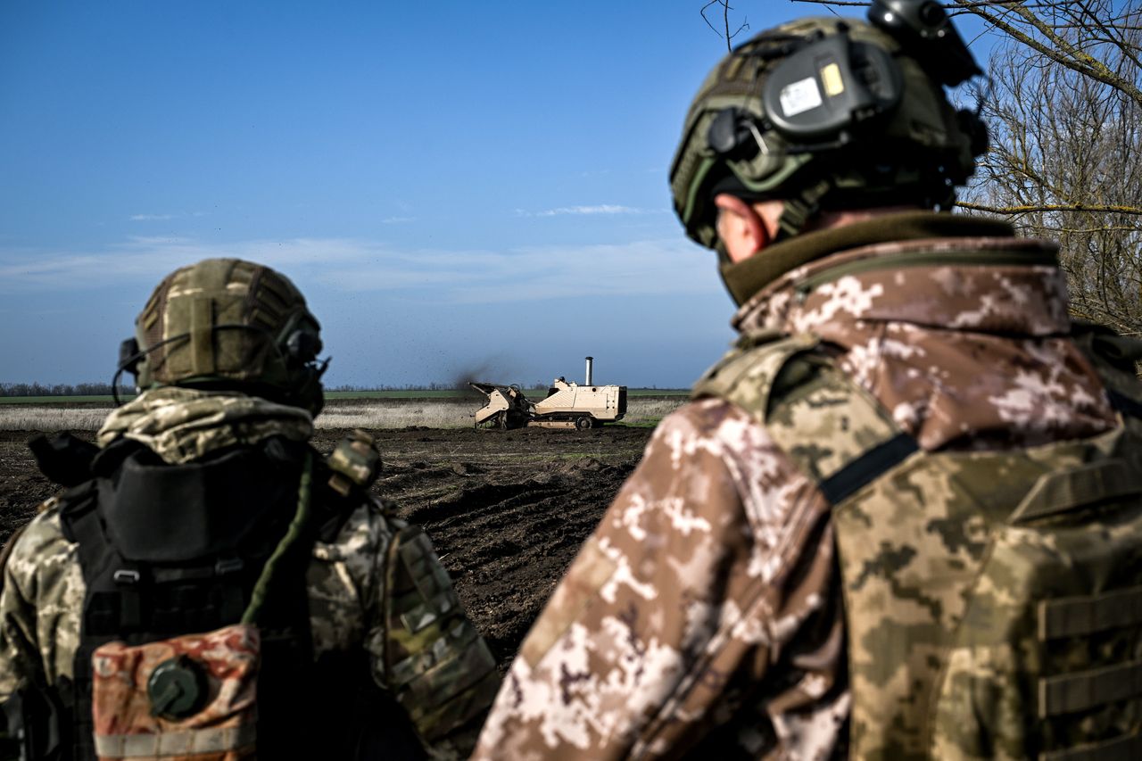 Ukraina ma problem na froncie. Rosjanie nacierają