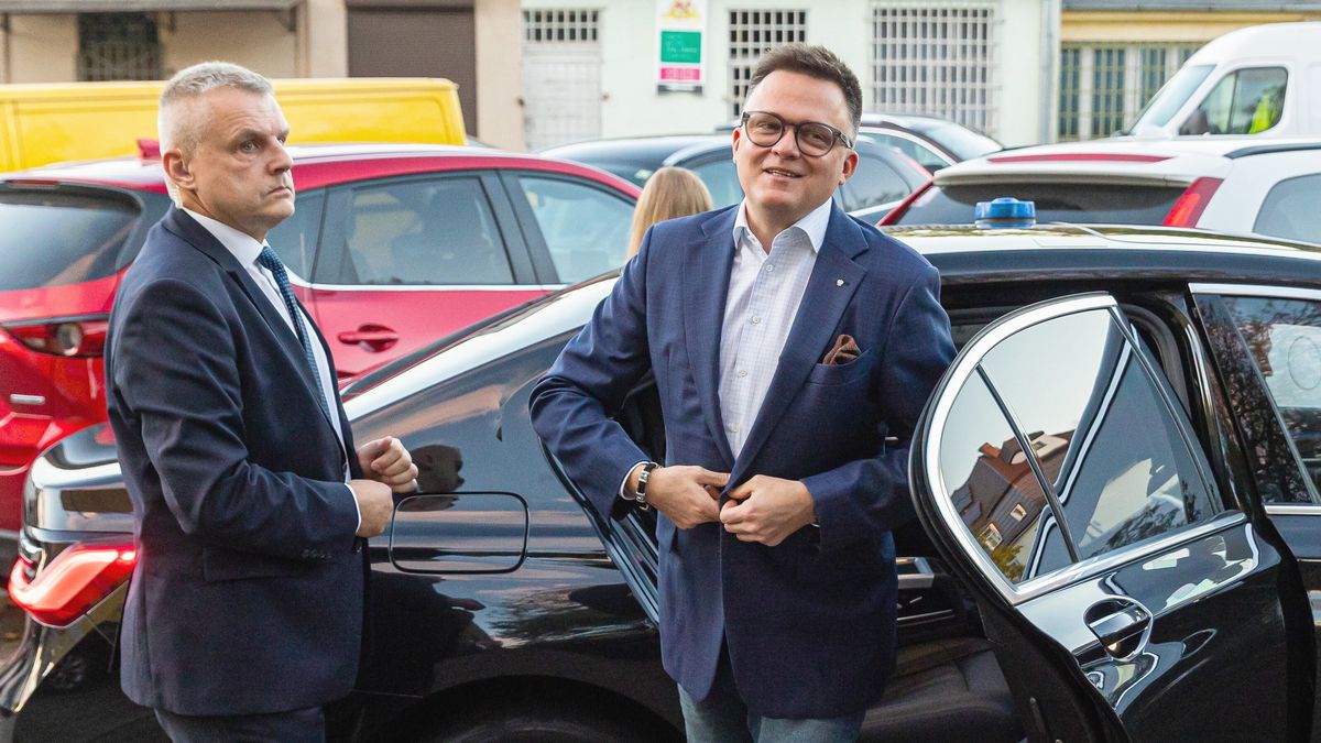 "Przez ponad 30 lat nikt nie miał odwagi". Hołownia mówi o sytuacji w ochronie zdrowia