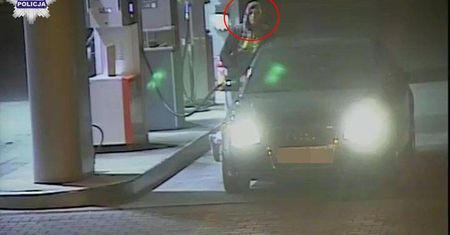 Ukradł felgi z oponami z zaparkowanego audi. Rozpoznajesz złodzieja?