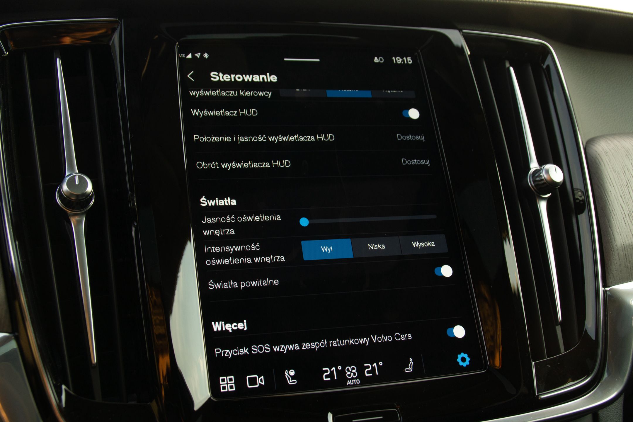 Volvo S90 T8