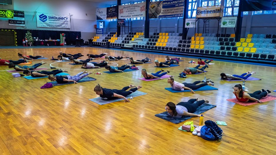 Mikołajkowy Maraton Fitness w Wągrowcu