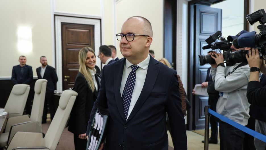 Adam Bodnar
Pawe� Supernak
kancelaria, KPRM, obrady, polityk, polityk polityka, polityka, posiedzenie, rada ministr�w, rady ministr�w, rz�d, rz�du
