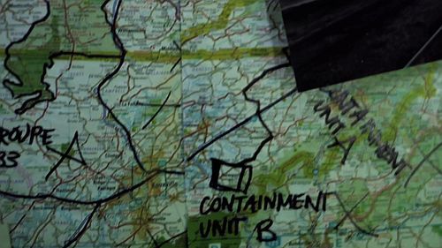 Element odstający [short] 1