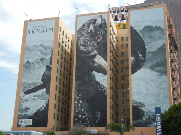 Reklama gry Skyrim na targach E3