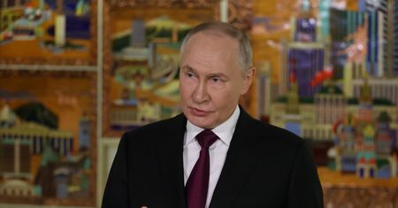 Kompromitacja Węgier. Minister obrony schlebia Rosji