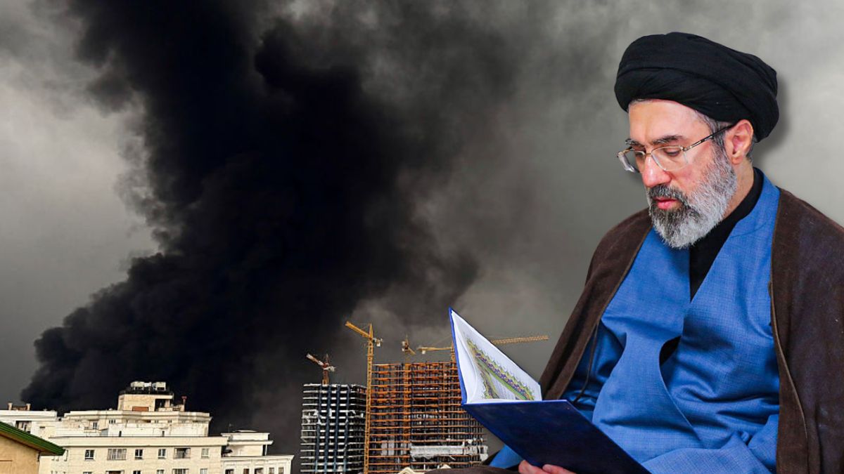 Według wywiadu Modżtaba Chamenei został lekko ranny.