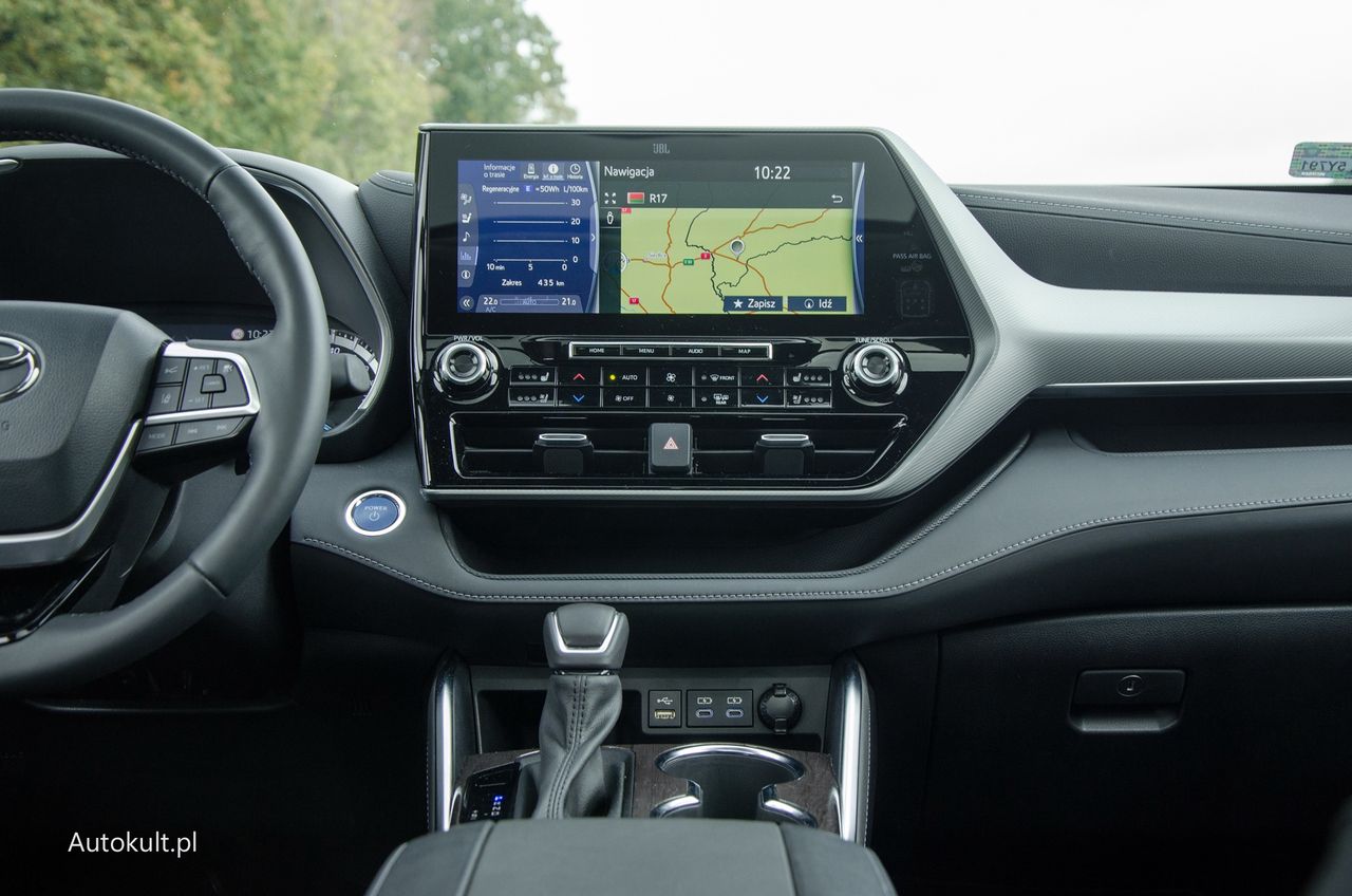 Ford Explorer vs. Toyota Highlander