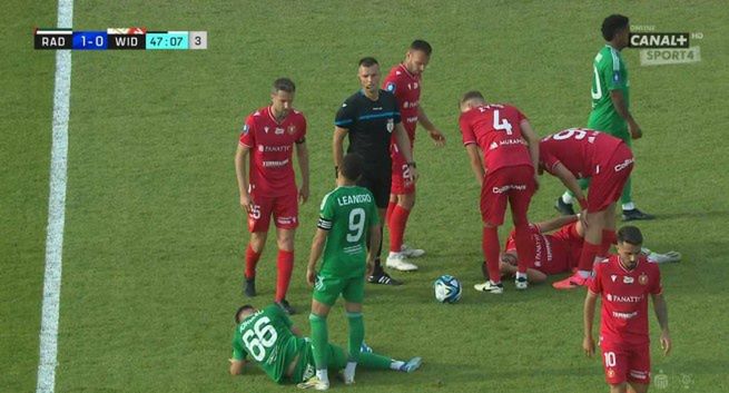 Stacje Canal+ z PKO BP Ekstraklasą mogą zniknąć z Polsat Box